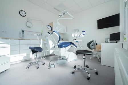 Multi-Location Dental Practice and DSO Insurance Guide