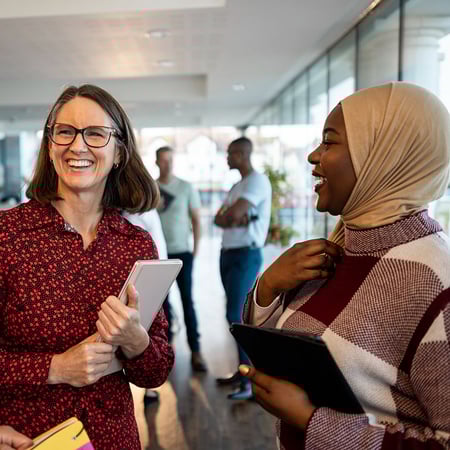mixed-ethnic-group-of-business-professionals-at-a-networking-conference-800x800-1
