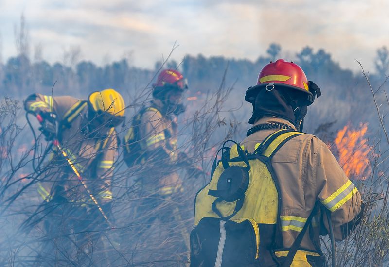 Highland Fire in Southern California Poses Growing Wildfire Threat